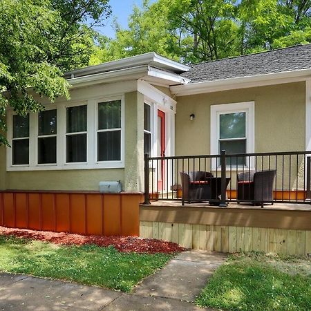 Newly Renovated - Private Home In The Heart Of Downtown Lake Geneva - Dog Friendly - Secluded Back Deck Exterior photo